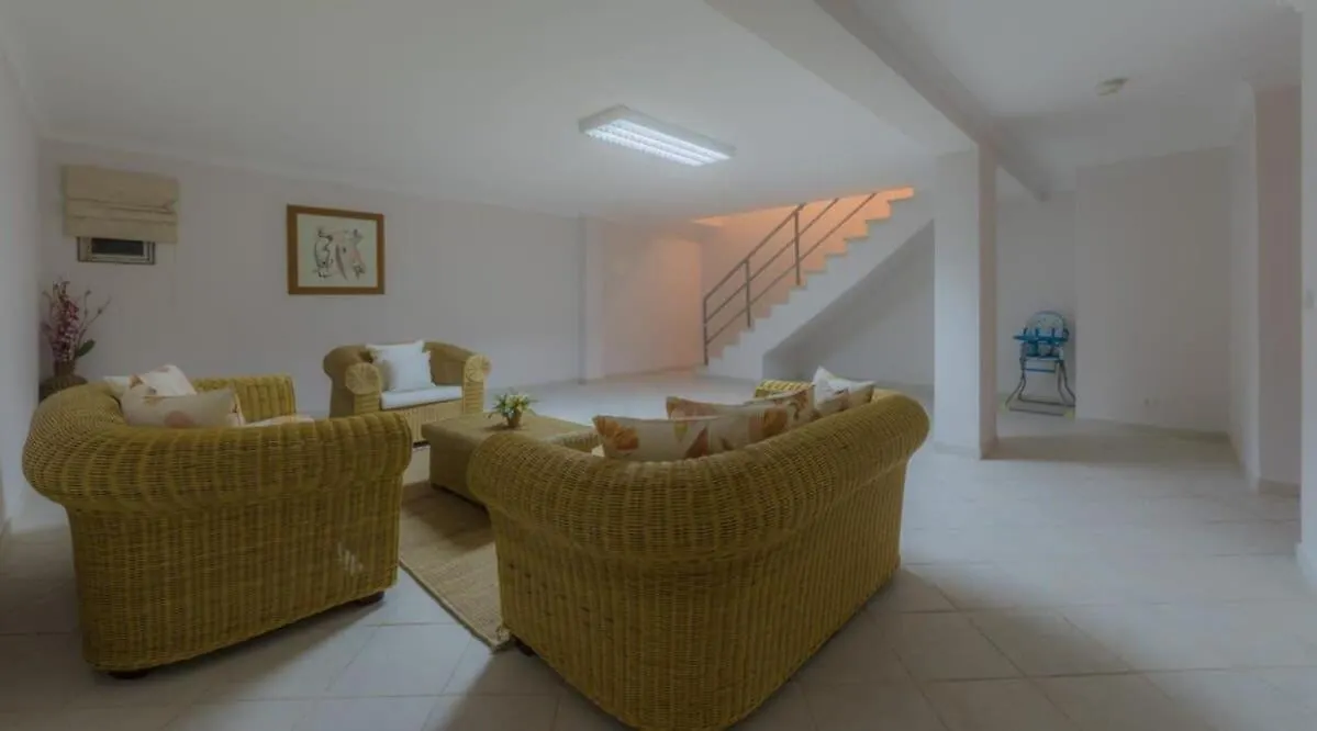 Villa Bonsal - Modern Villa In A Prime Location Near The Luxury Golf Courses Albufeira Holiday home