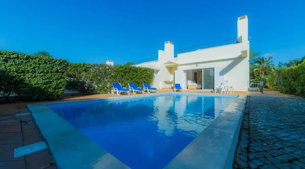 Villa Bonsal - Modern Villa In A Prime Location Near The Luxury Golf Courses Albufeira 0*,  Portugal