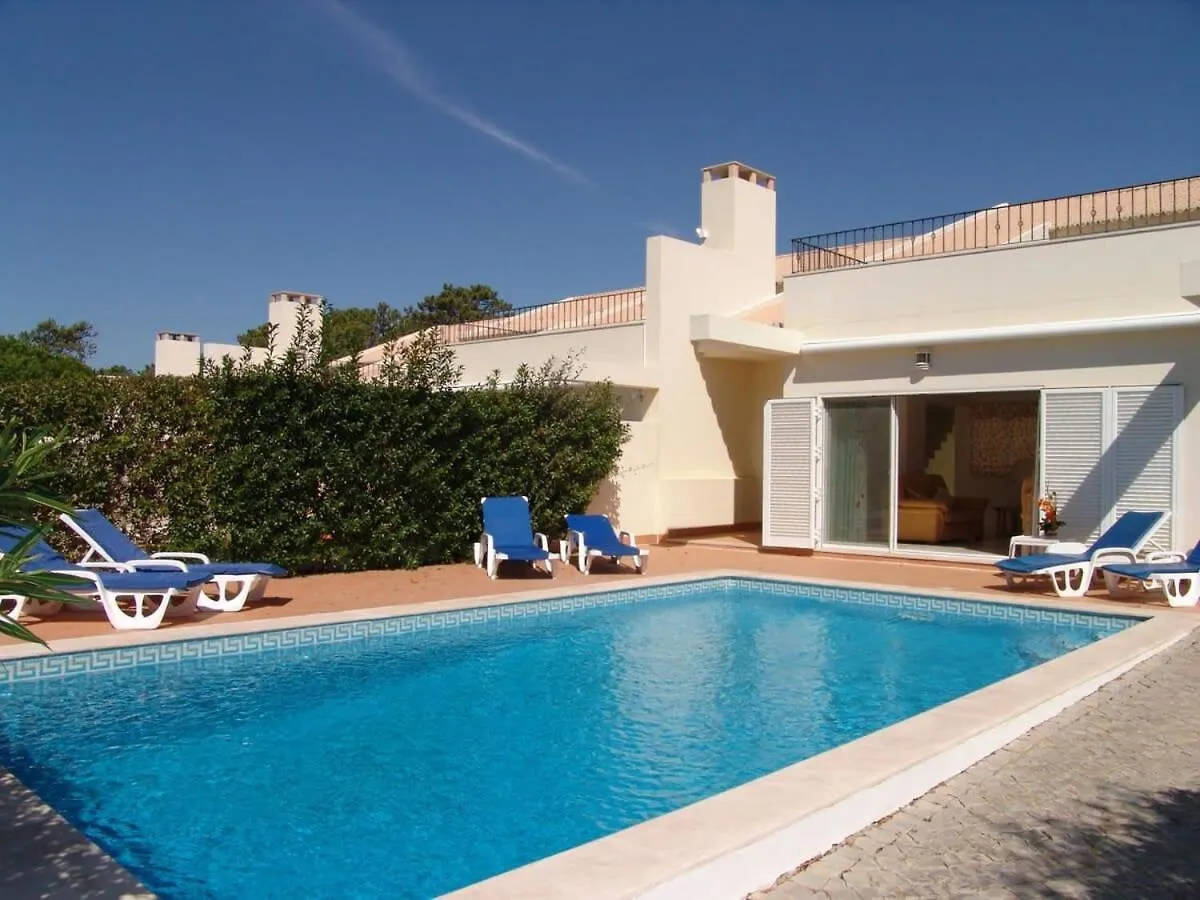 Villa Bonsal - Modern Villa In A Prime Location Near The Luxury Golf Courses Albufeira